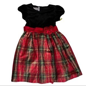 Red black and gold plaid, short sleeve velvet bodice